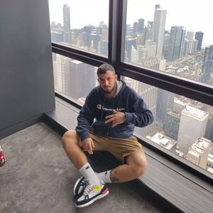 Meet your Posher, Abraham